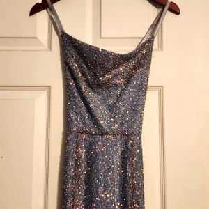 Amazing Dress full of Sparkle!!